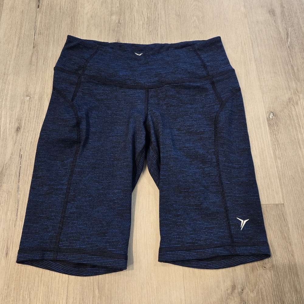 Old Navy Active Go-Dry Blue Bike Shorts Size Medium